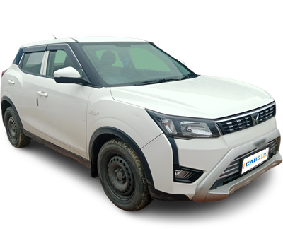 Mahindra XUV300-img